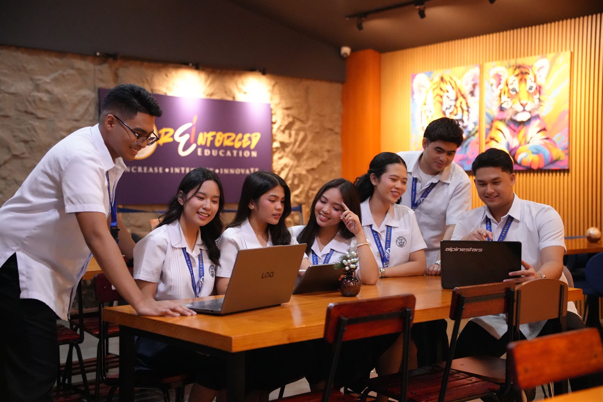 UST Angelicum College